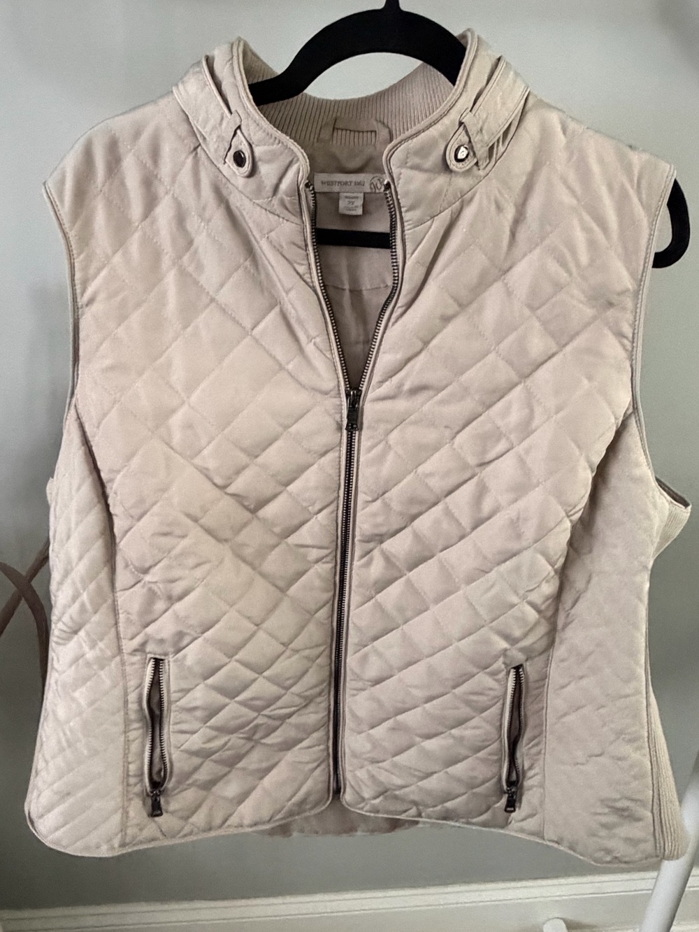 Westport Quilted Sleeveless Zip-Front Vest in Light Beige size 2X